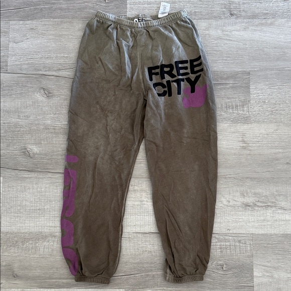 FREECITY "LETSGO" OG SUPERVINTAGE SWEATPANT Olive Green Joggers w/Purple Accents - Picture 1 of 4